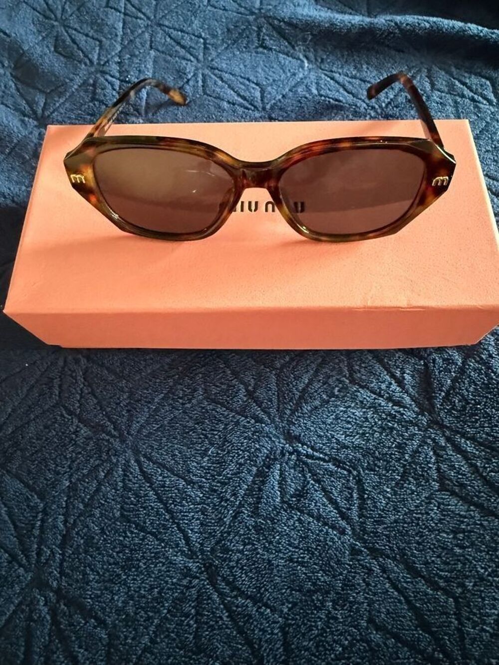 Lunette miu miu tt neuves Bijoux et montres