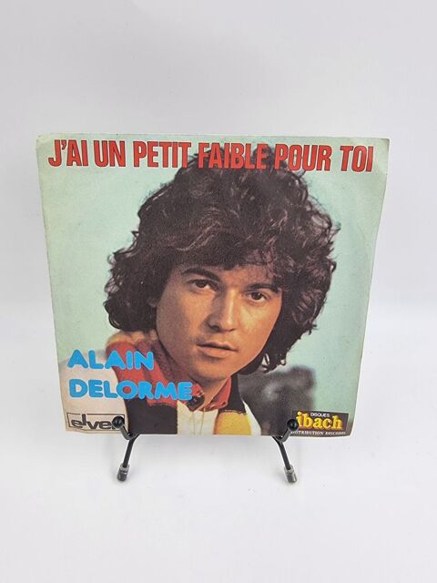Vinyle 45 tours Alain Delorme : J'ai un Petit Faible pour... 5 Vulbens (74)