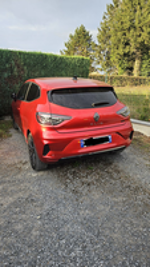 Clio V Clio E-Tech full hybrid 145 GSR2 Techno 2025 occasion 59212 Wignehies