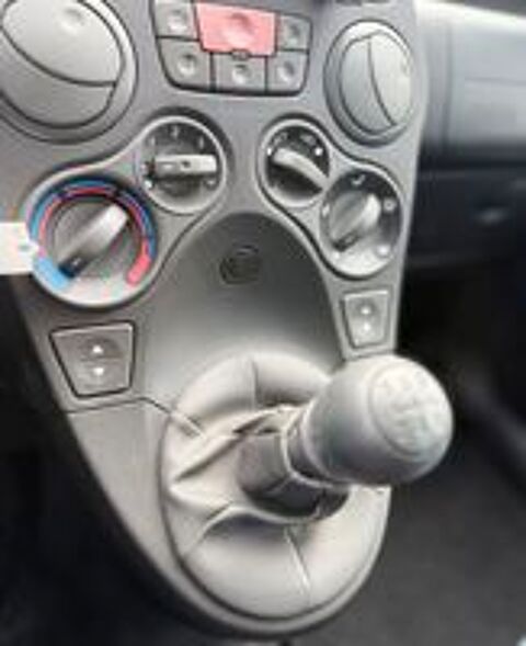 Panda MY 1.2 8V 69 ch Euro 5 Dynamic 2010 occasion 77410 Charny