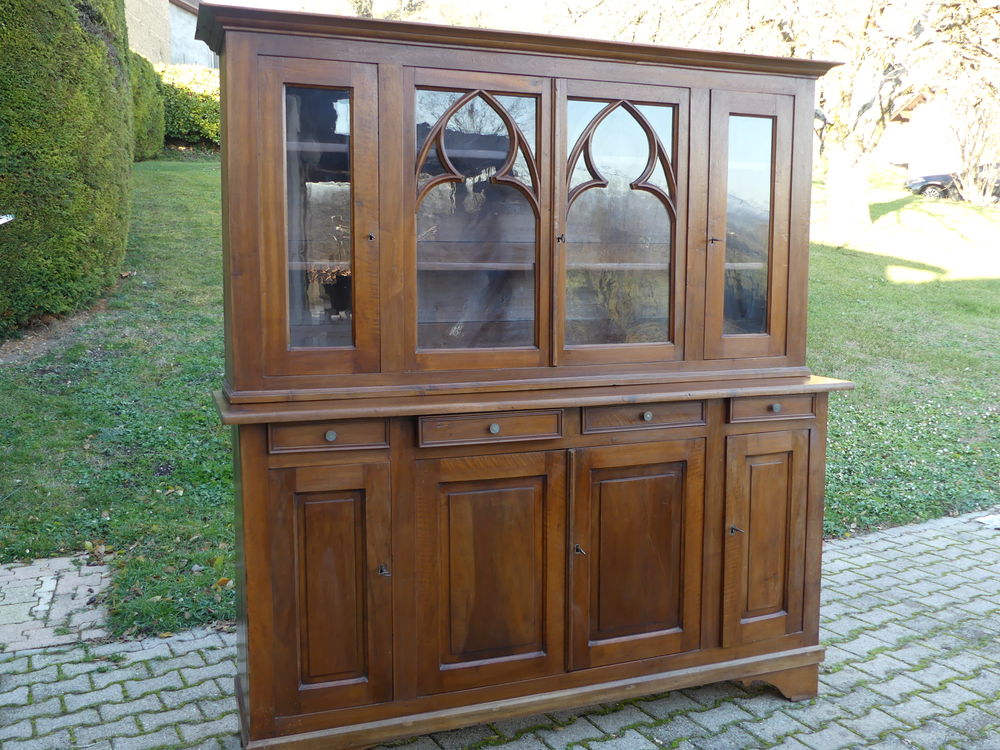 Buffet + vitrine - Bois brut - noyer Meubles