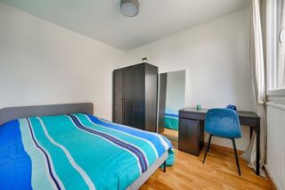  Appartement à louer 4 pièces 65 m²