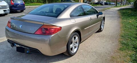 Peugeot 407 Coupe 407 Coupé 2.2e 16V 163ch Féline 2007 occasion Rennes 35200