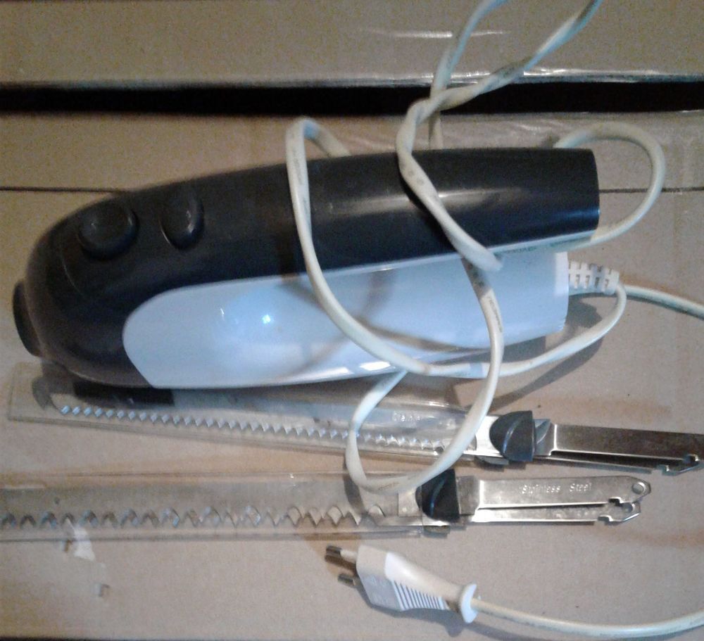 Couteau &eacute;lectrique Entronic Electroménager