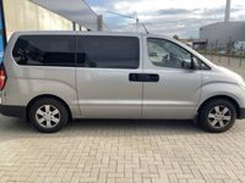Divers Hyundai H1 2.5 CRDi Travel Comfort 2014 occasion 44320 Saint-P&egrave;re-en-Retz