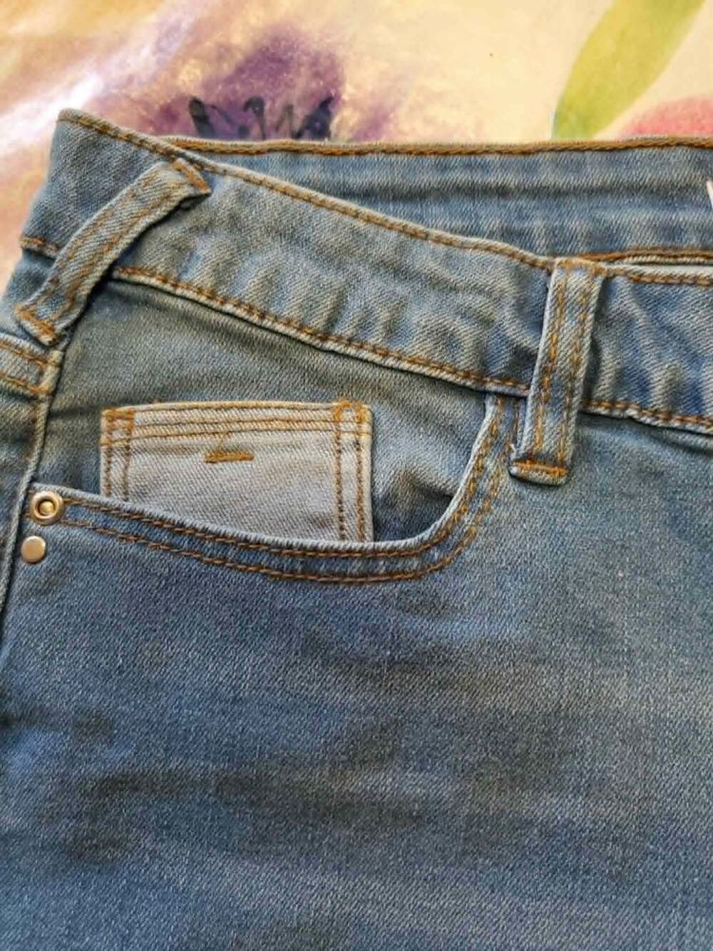 JEAN FEMME GEMO T40 Vêtements