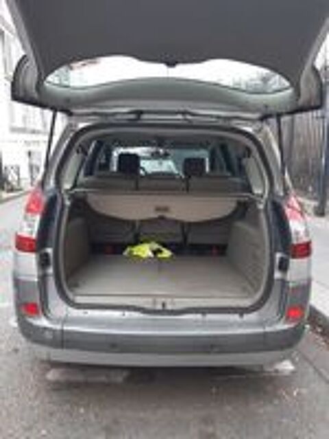 Grand Sc&eacute;nic II Grand Scenic 2.0 16v Confort Authentique 2005 occasion 75020 Paris