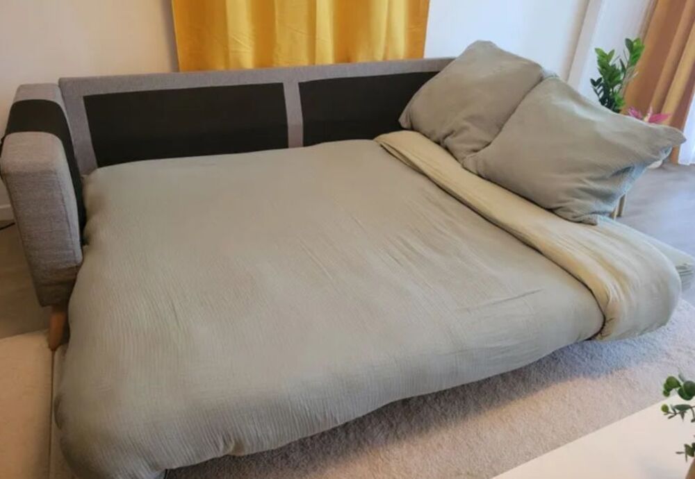 Canap&eacute; convertible gris 3 places avec couchage Meubles