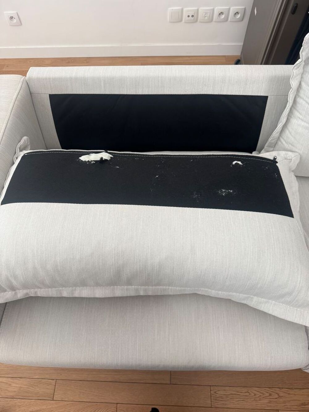 Canap&eacute; 3 places beige &eacute;cru ? 198 cm ? tr&egrave;s confortable Meubles