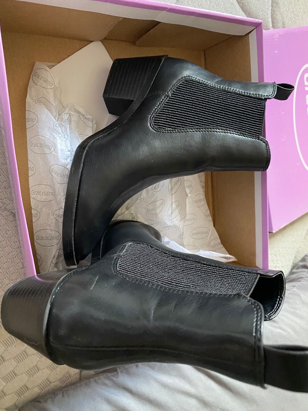 Mi bottes neuf jamais port&eacute; Chaussures