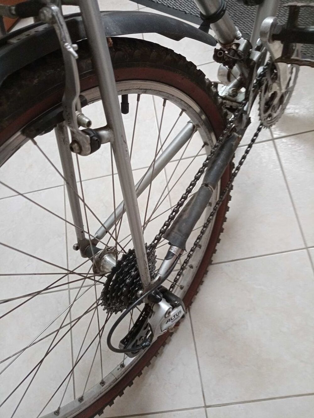 v&eacute;lo VTT bonne &eacute;tat Vélos