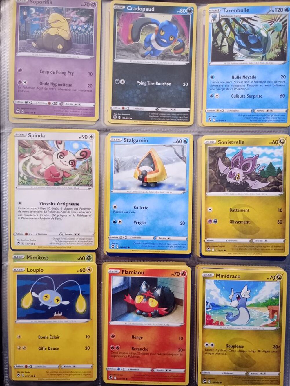 album de 180 cartes Pok&eacute;mon Jeux / jouets