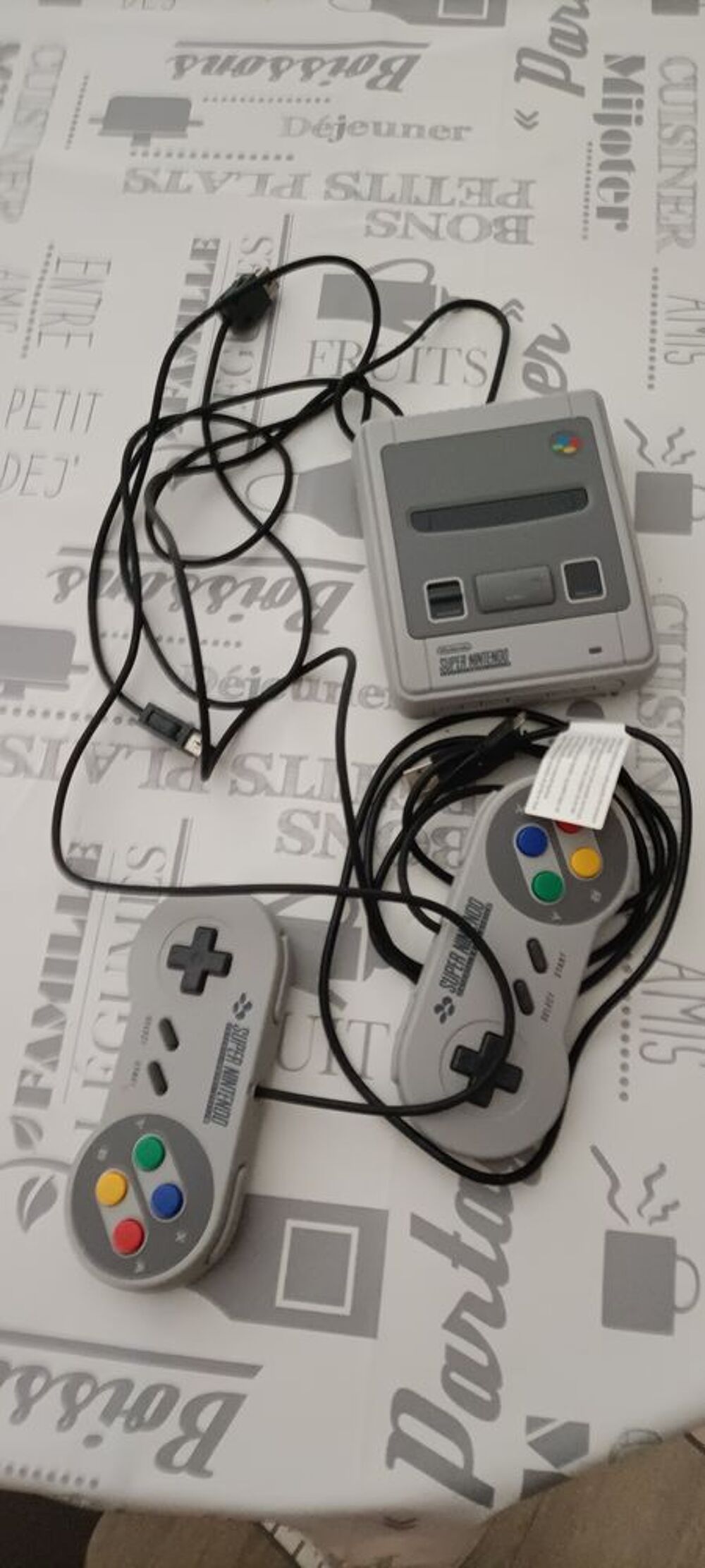 console mini super nintendo Consoles et jeux vidéos