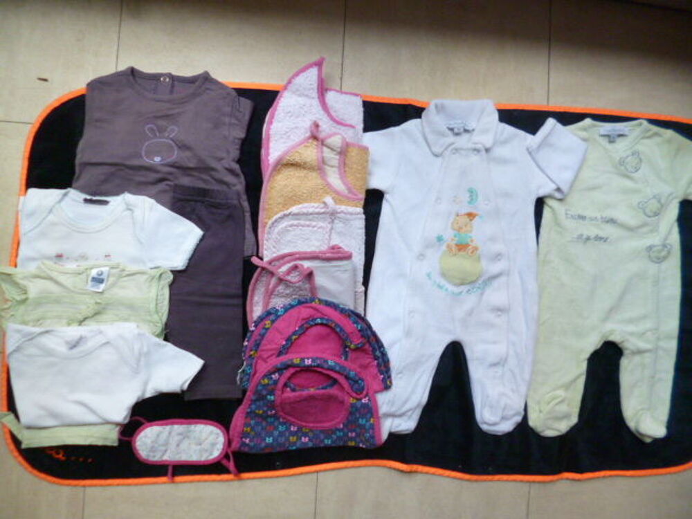 v&ecirc;tements BEBE - Naissance &agrave; 1 mois - zoe Puériculture