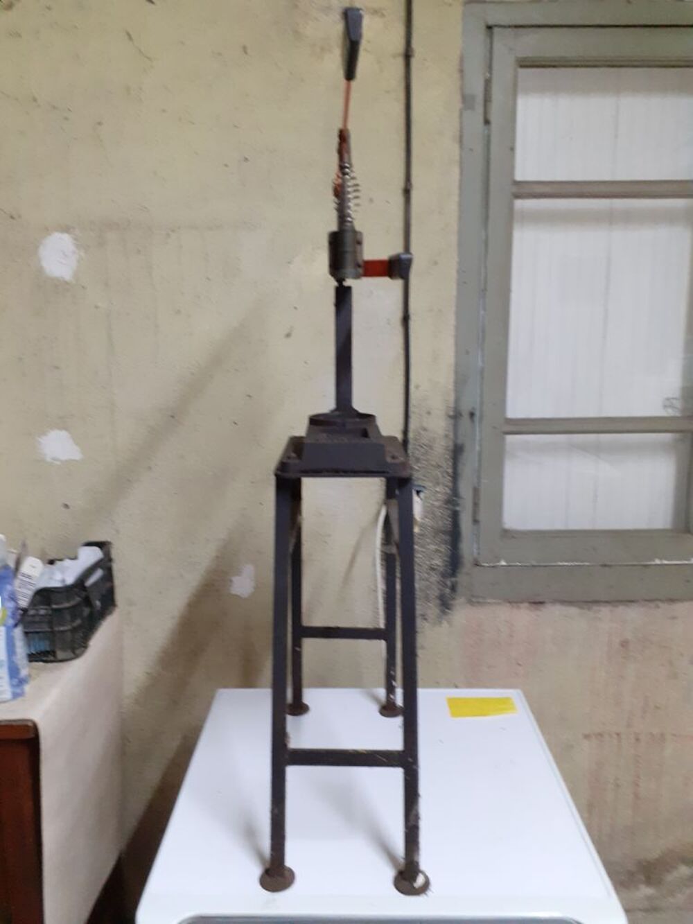 BOUCHEUSE A VIN Bricolage
