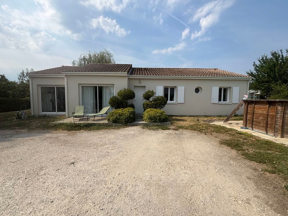 Vente Maison Maison familiale de plain pied de 130m2 Saint-gervais