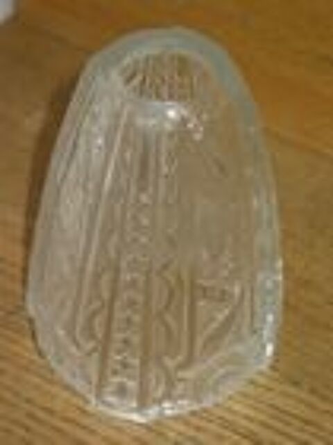 Tulipe abat jour art d�co en p�te de verre press�e petit fel 10 Marseille 13 (13)