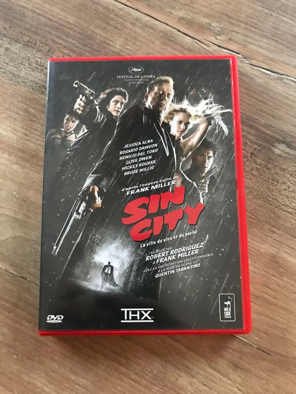 DVD " Sin city " DVD et blu-ray