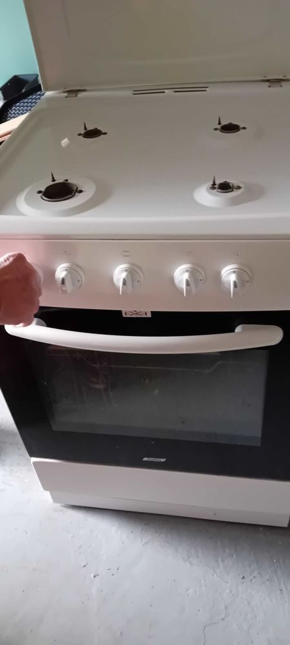 gaziniere &agrave; gaz Electromnager