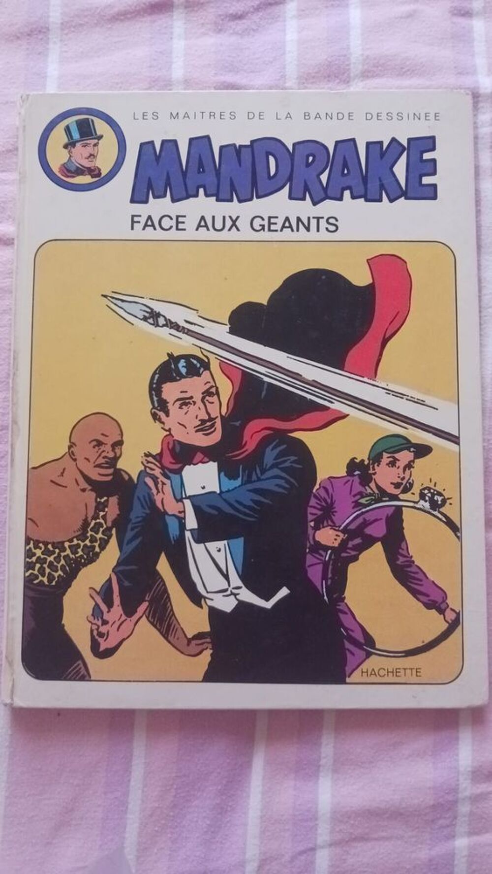 COLLECTION de 49 BD &Agrave; saisir Livres et BD