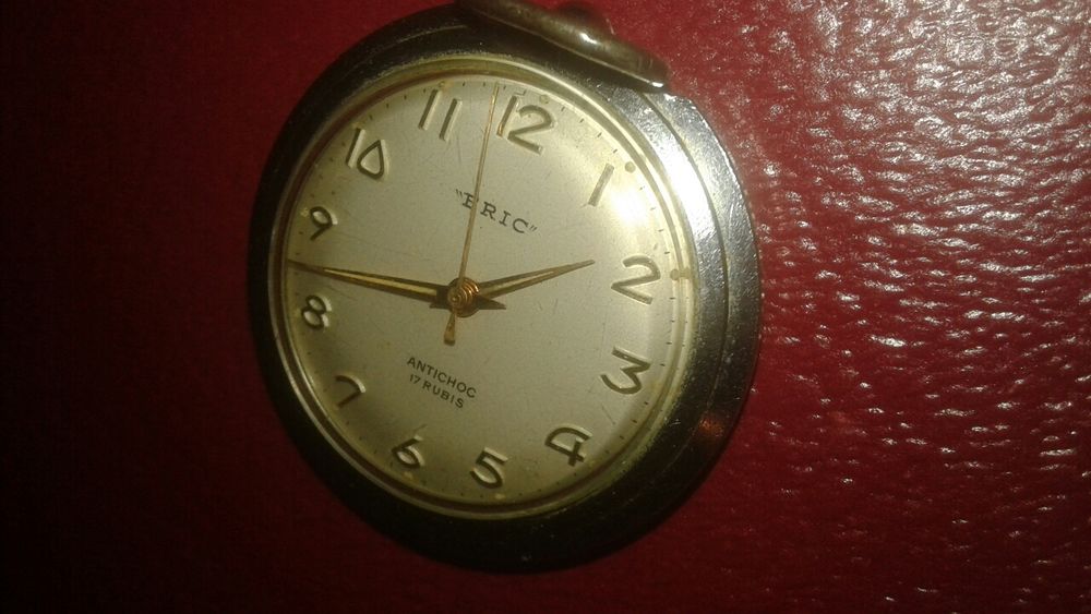 GOUSSET ERIC. Bijoux et montres