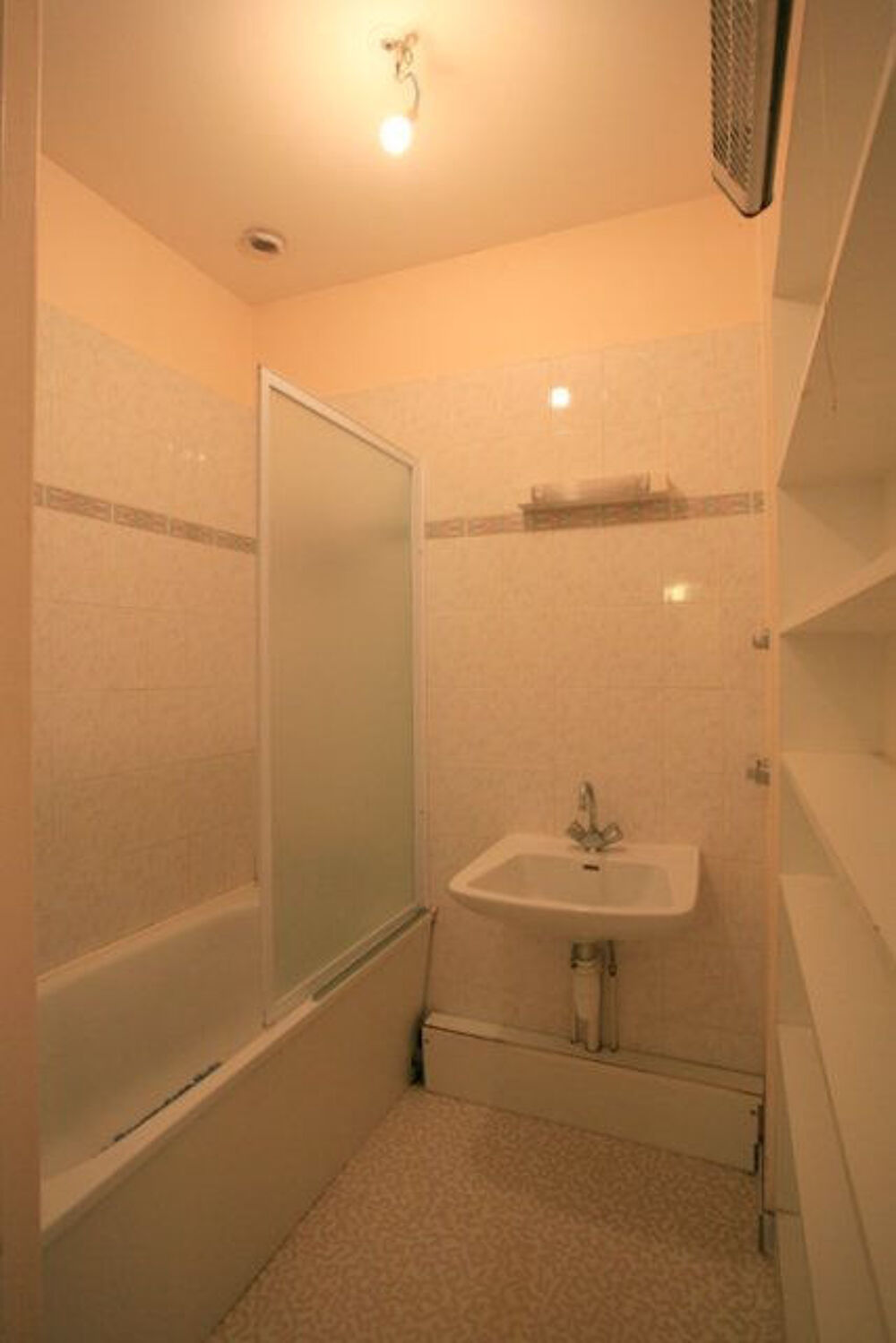 Location Appartement Nancy F3bis meubl parc Sainte Marie cure Nancy