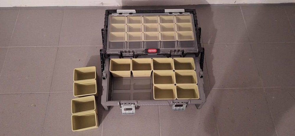 Bo&icirc;te pour visserie et petites pi&egrave;ces Bricolage
