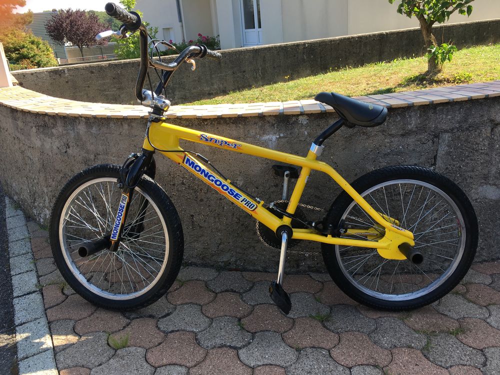 V&eacute;lo freestyle MONGOOSE Vélos
