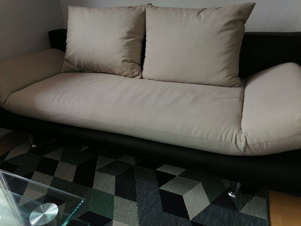 CANAPE CONVERTIBLE PARFAIT ETAT COMME NEUF Meubles