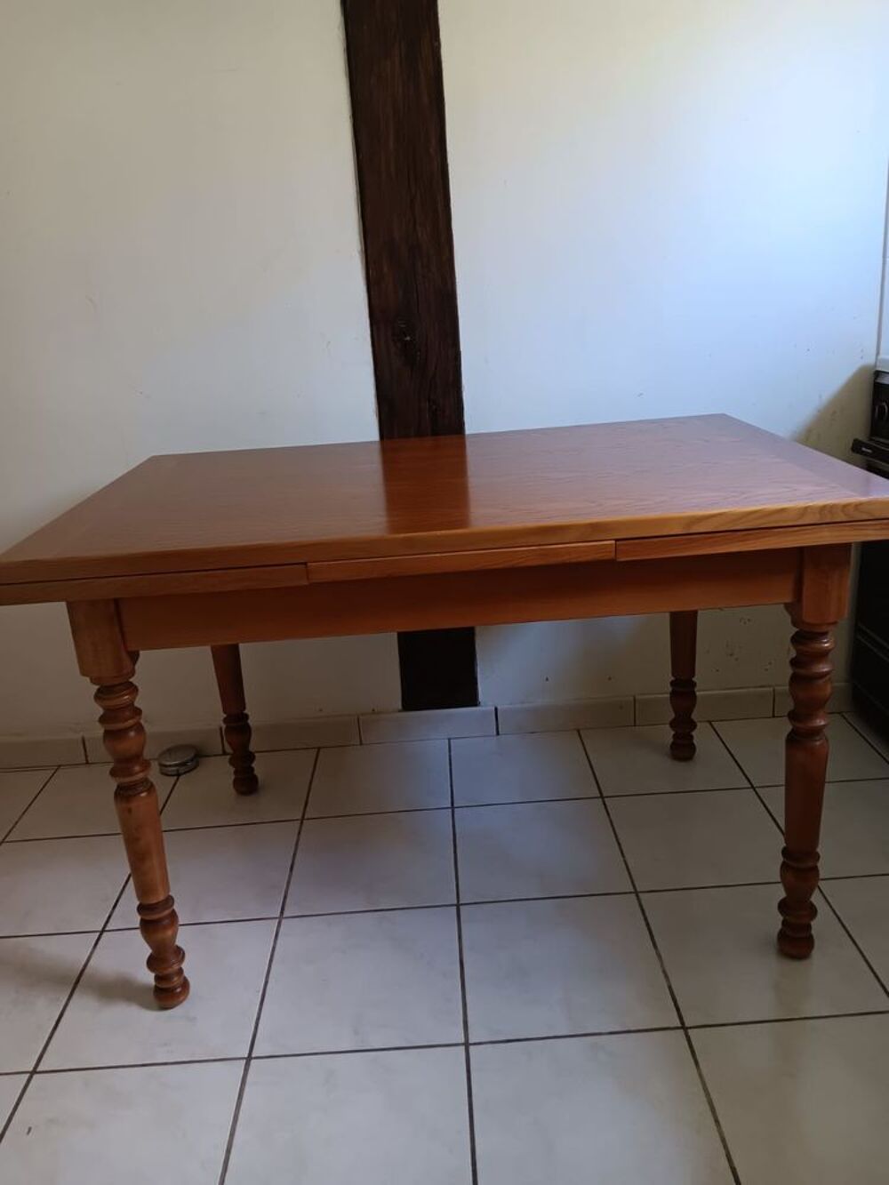 Achetez tables+4 chaises occasion, annonce vente à Bonchamp-lès-Laval ...