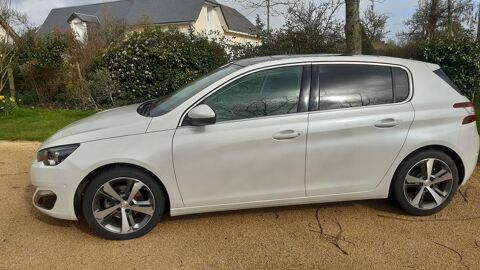 Peugeot 308 1.2 PureTech 130ch S&S EAT6 F&eacute