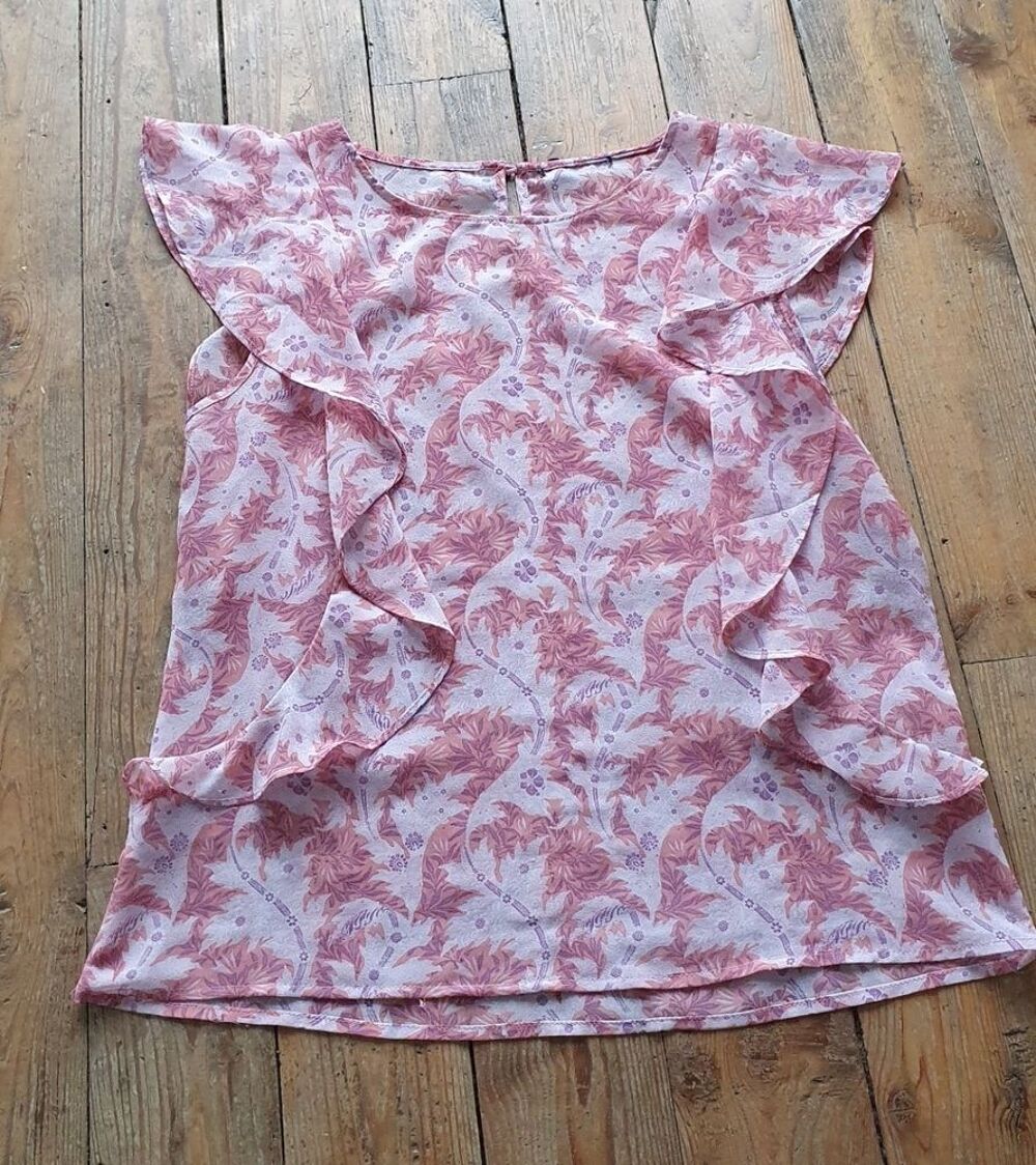 petit haut l&eacute;ger rose fleuri M Vêtements