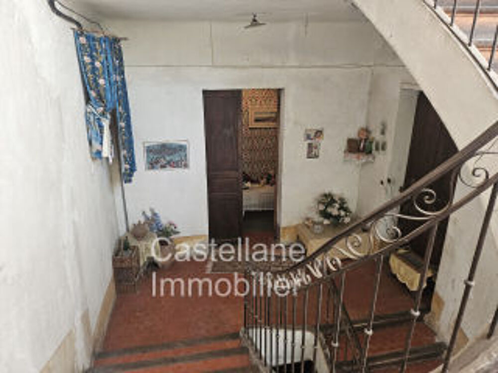 Vente Immeuble Immeuble bourgeois, emplacement exceptionnel en Plein Centre-Ville Castellane