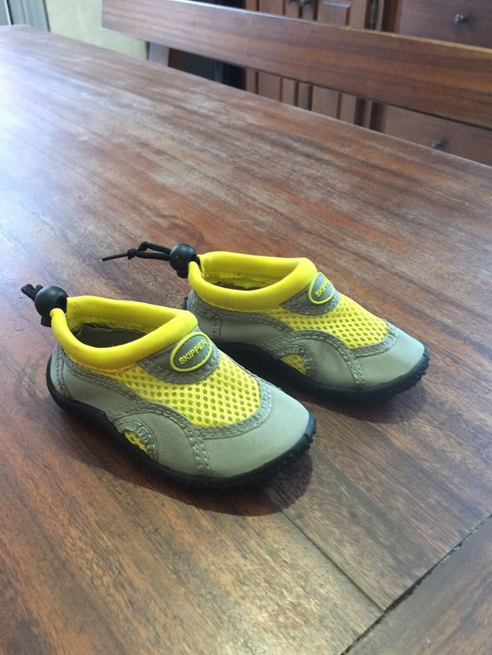 Sandale Skipper couleur jaune Chaussures enfants