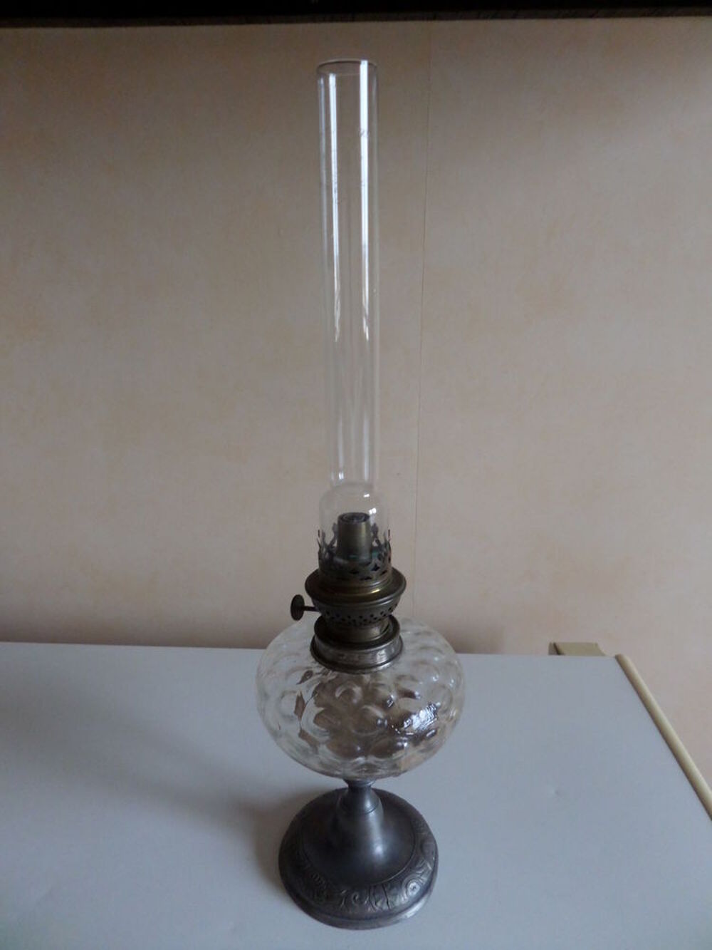 anciennes lampes &agrave; p&eacute;trole 