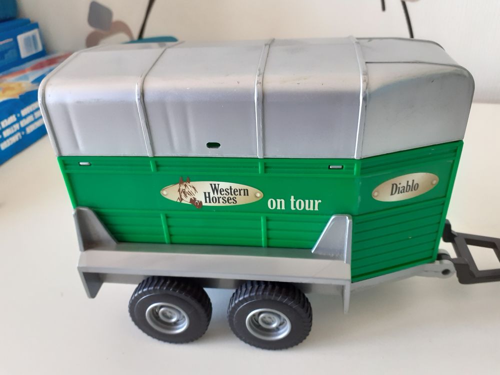 VOITURE avec VAN Jeux / jouets