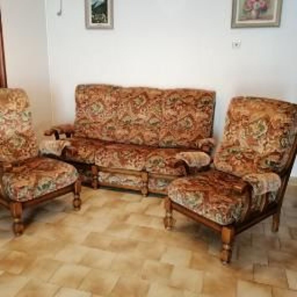 Canap&eacute; 3 places + fauteuils Meubles