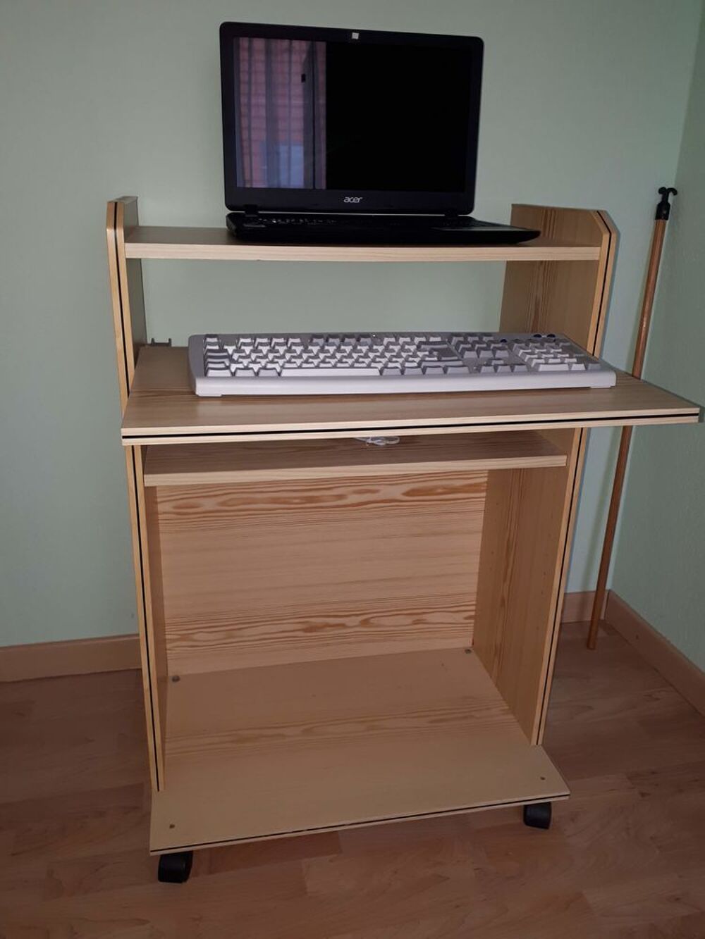 desserte informatique Meubles