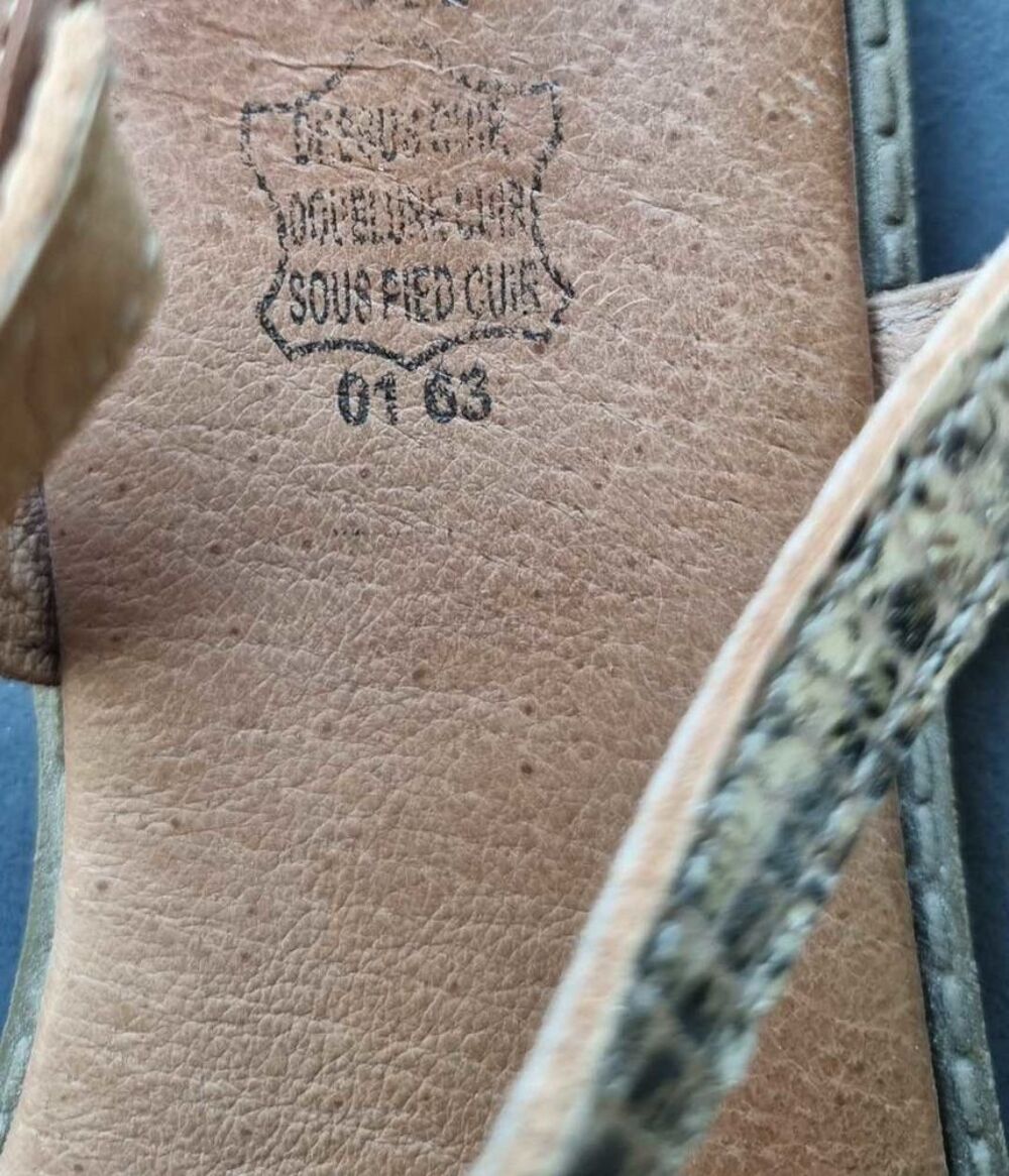 Sandalettes P39. Cuir int&eacute;rieur Chaussures