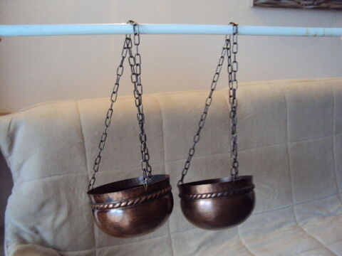 SUSPENSION EN CUIVRE 25 Le Barcar�s (66)