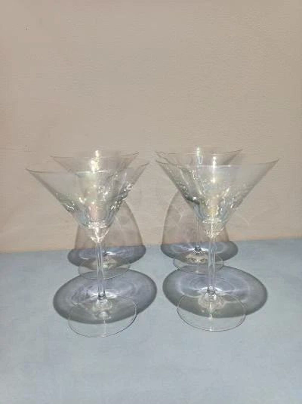 Lot 4 verres martini iris&eacute;s 16,5 cm cocktail Décoration