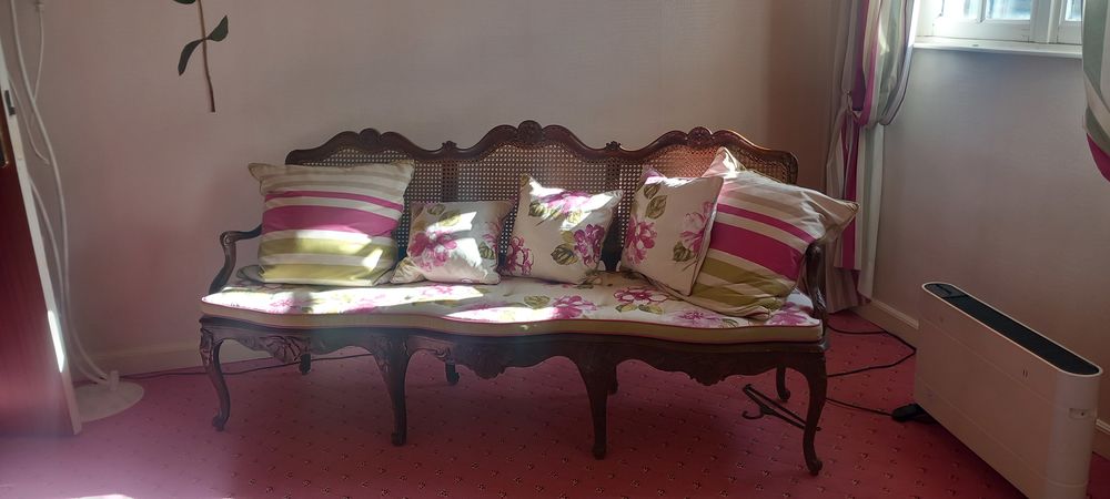 CHAMBRE A COUCHER Meubles