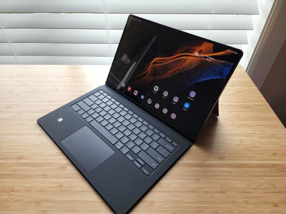 Samsung Galaxy Tab S8 Ultra WIFI 256 go + Clavier Téléphones et tablettes
