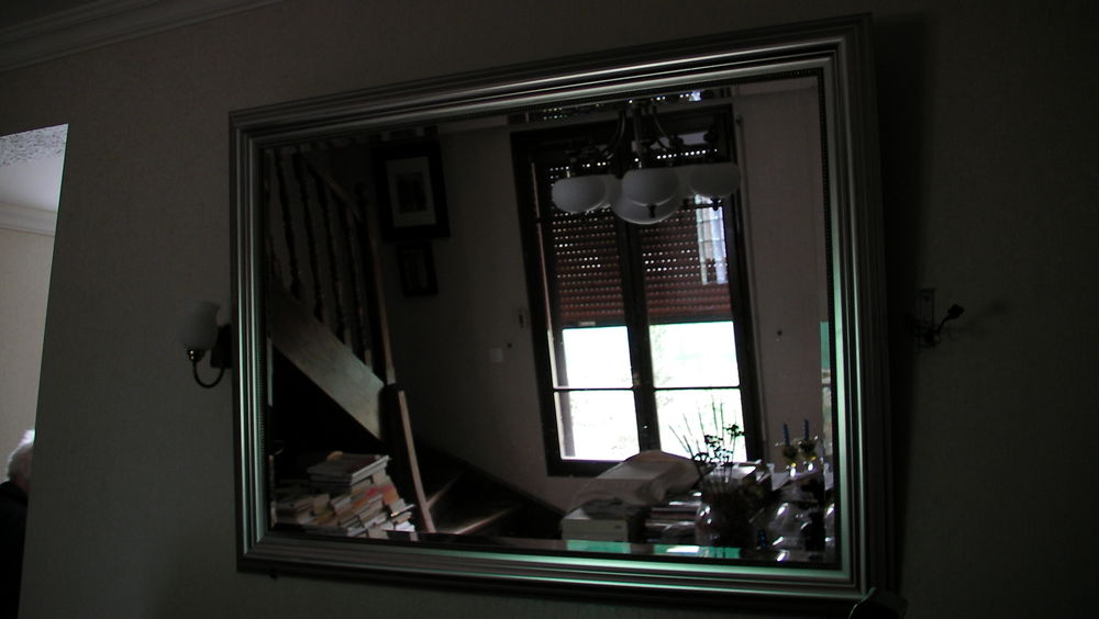 Grand miroir Ikea 91cm x 130cm
Décoration