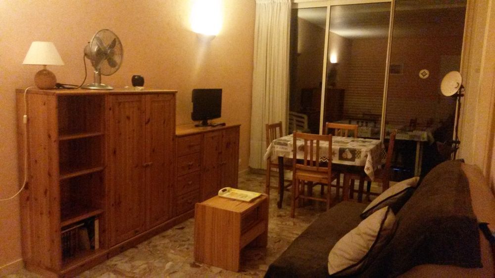   studio balcon 100m mer Roquebrune Menton Provence-Alpes-Côte d'Azur, Roquebrune-Cap-Martin (06190)