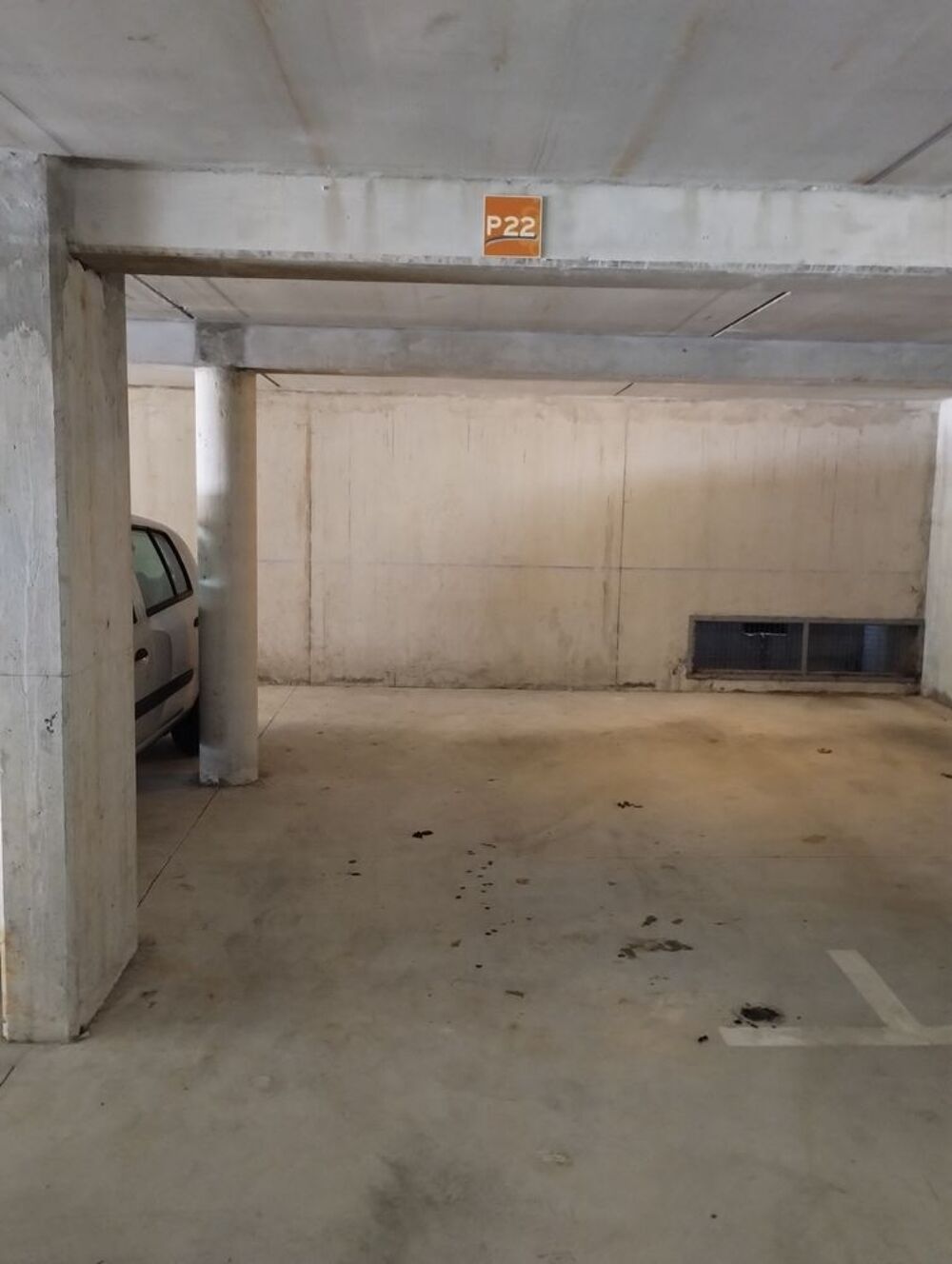 Location Parking/Garage PARKINGS EN SOUTERRAIN Besançon