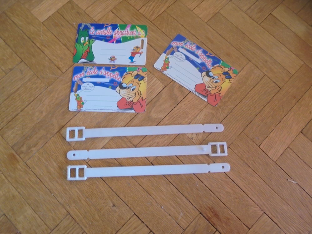 Etiquettes pour cartable (28a) Maroquinerie