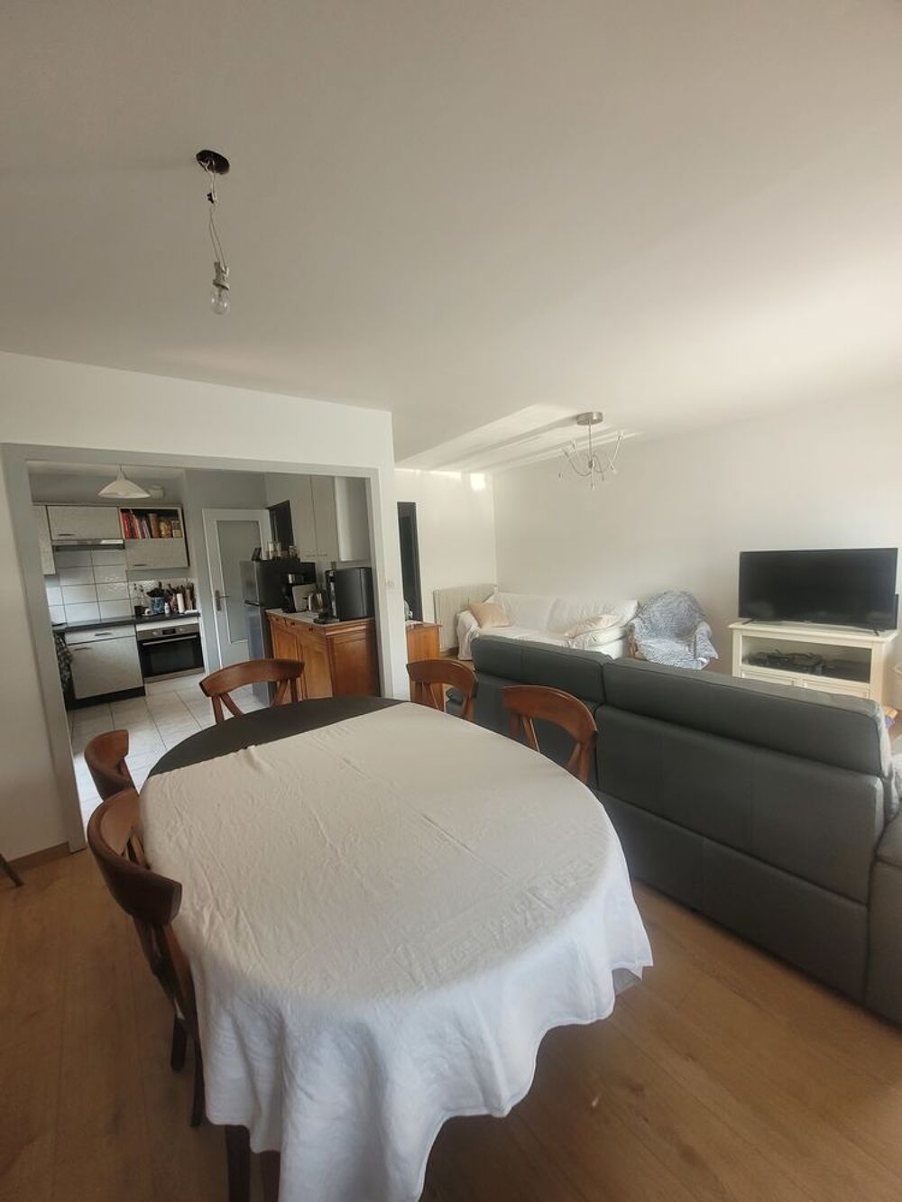 Location Appartement APPARTEMENT T5 - 92 M2 - CENTRE VILLE ALBERTVILLE Albertville