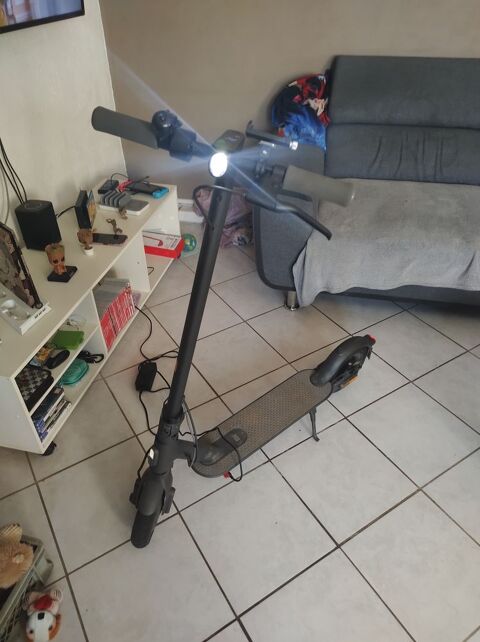Trottinette électrique xiaomi essential Eurville-Bienville (52)
