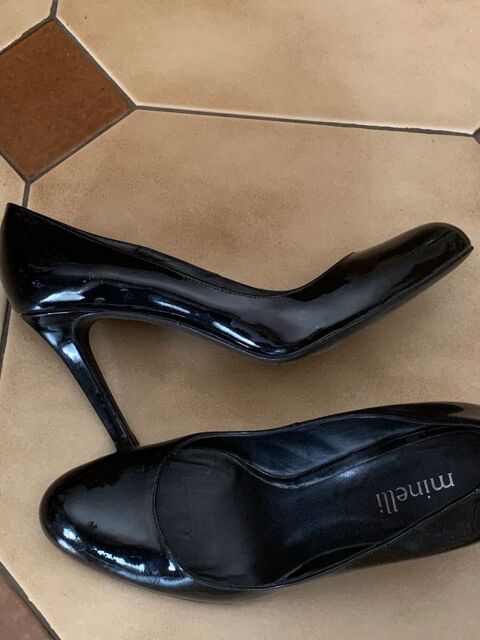 chaussures de la marque MINELLI Vincennes (94)